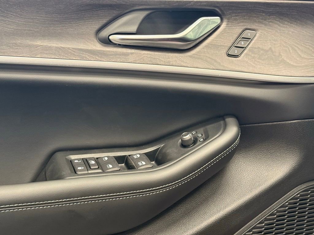 New 2025 Jeep Grand Cherokee Limited image 22