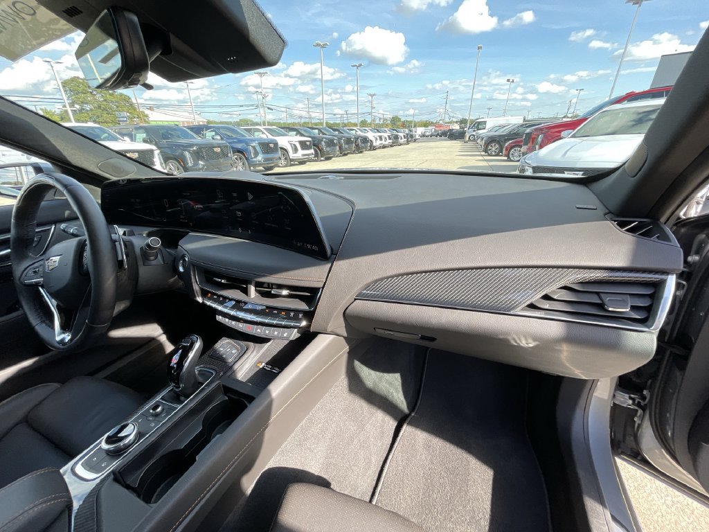 Certified 2025 Cadillac CT5 Sport w/ Technology Package RWD image 28