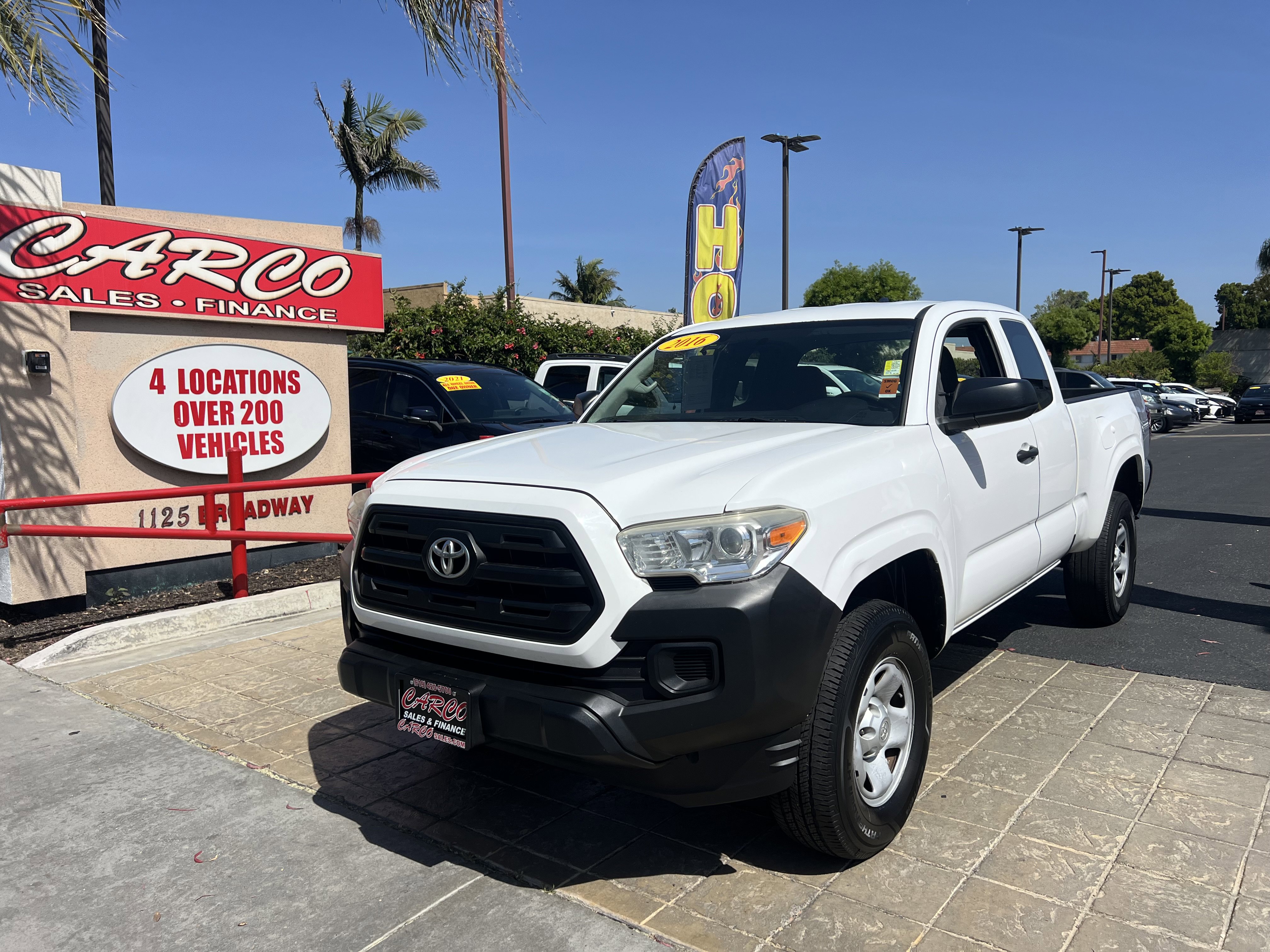 Used 2016 Toyota Tacoma SR RWD image 4
