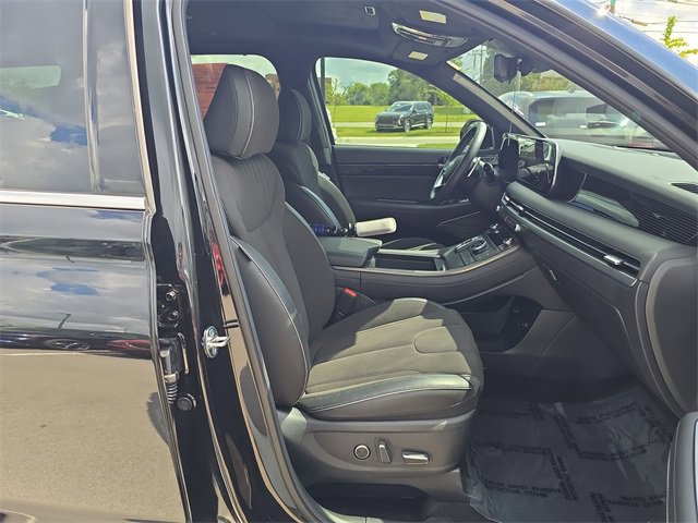 Certified 2025 Hyundai Palisade Calligraphy image 26
