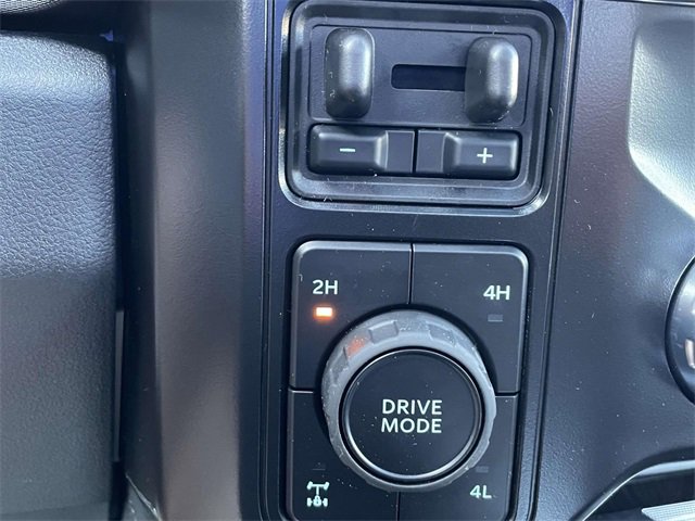 New 2025 Ford F350 Platinum w/ FX4 Off-Road Package image 28