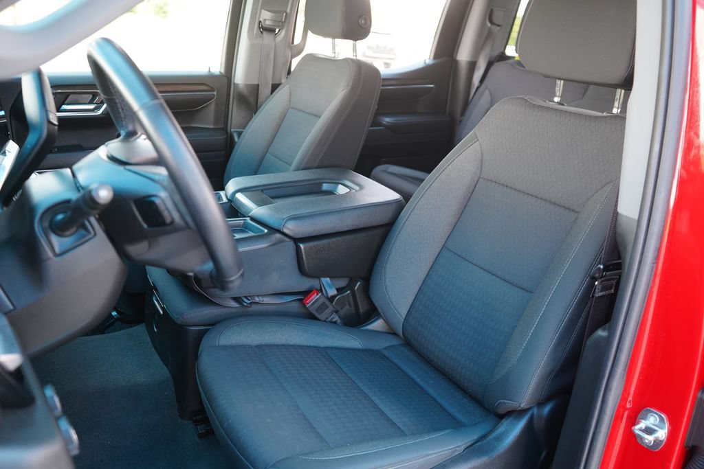 Used 2023 Chevrolet Silverado 1500 LT AWD/4WD image 20