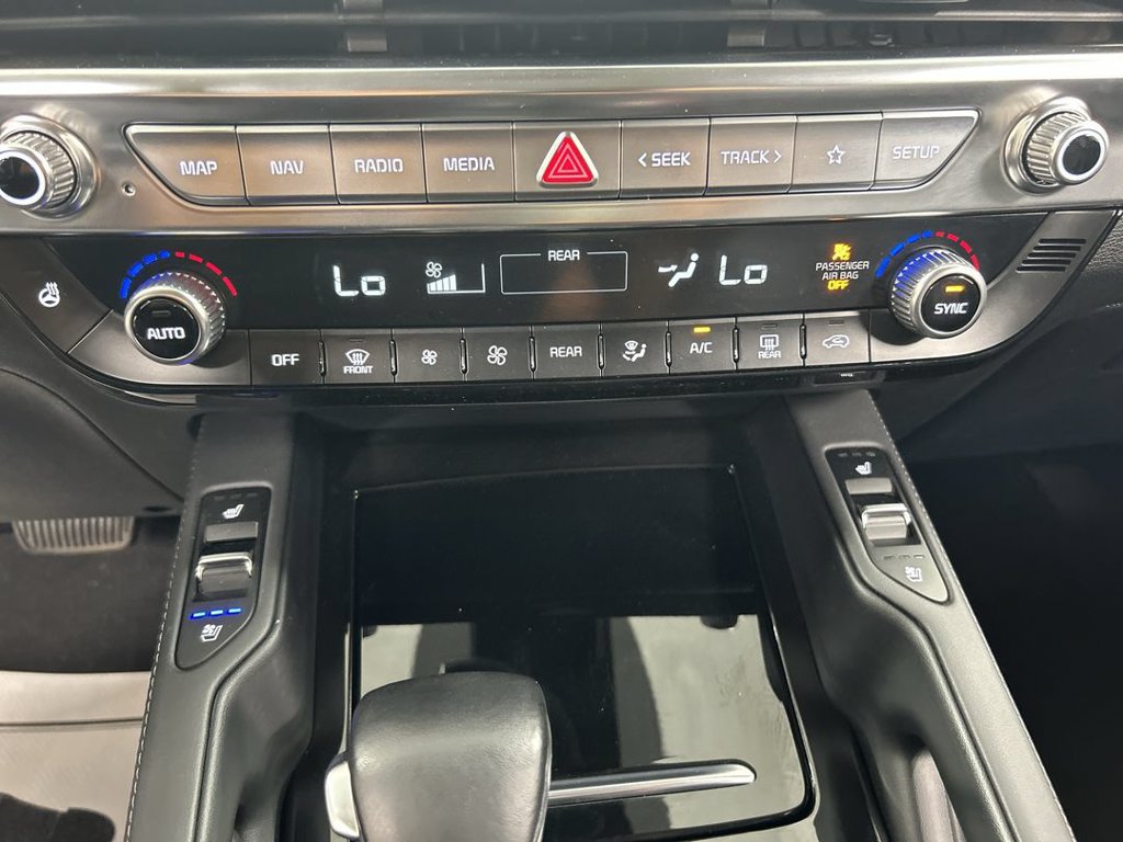 Used 2020 Kia Telluride EX w/ EX Premium Package AWD/4WD image 17