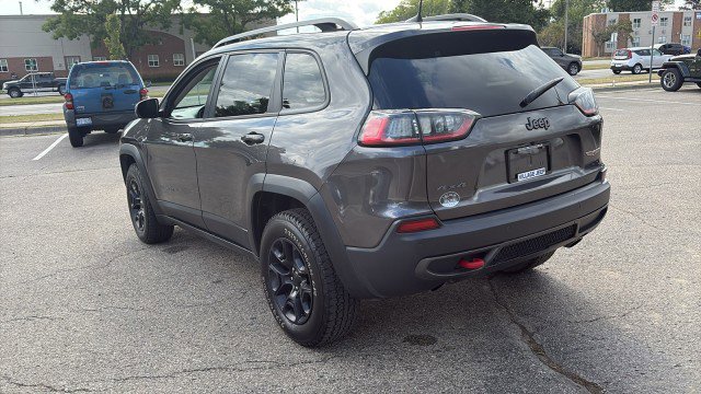 Used 2020 Jeep Cherokee Trailhawk w/ Cold Weather Group image 4