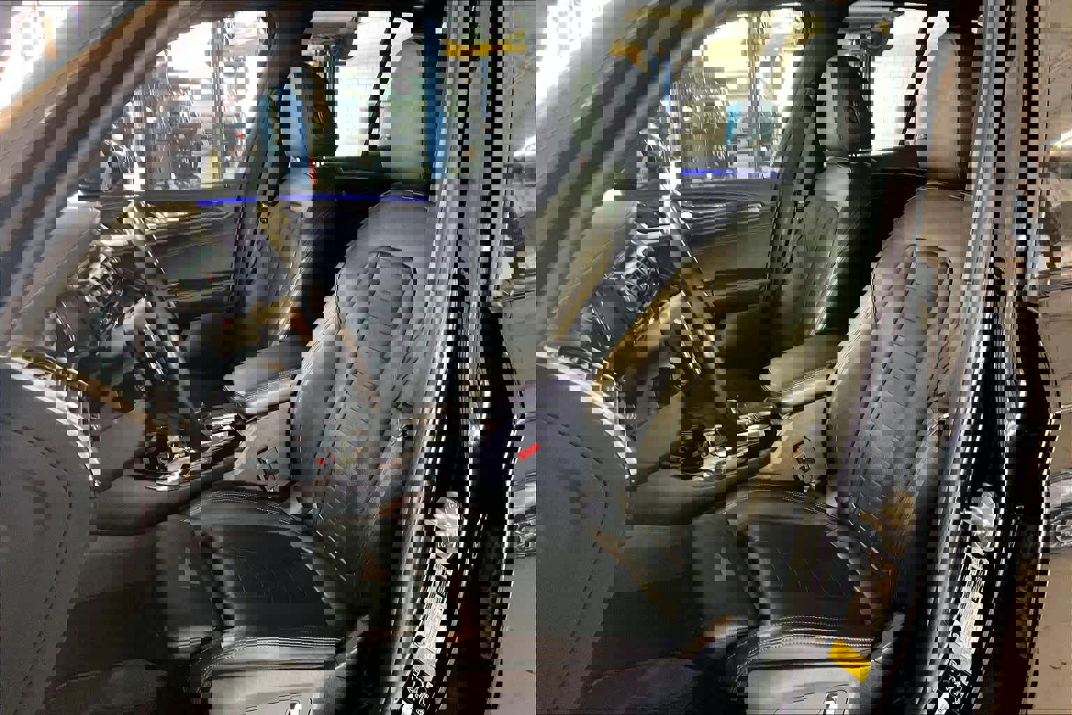 Used 2019 BMW X3 M40i w/ Premium Package image 7