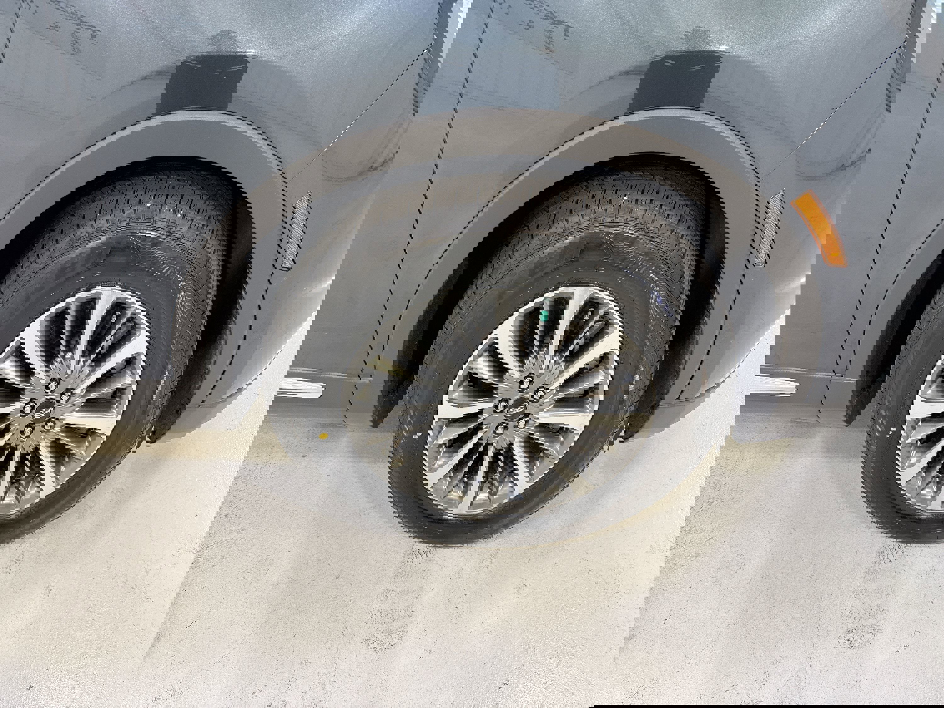 Used 2021 Lincoln Nautilus FWD w/ Equipment Group 101A image 29