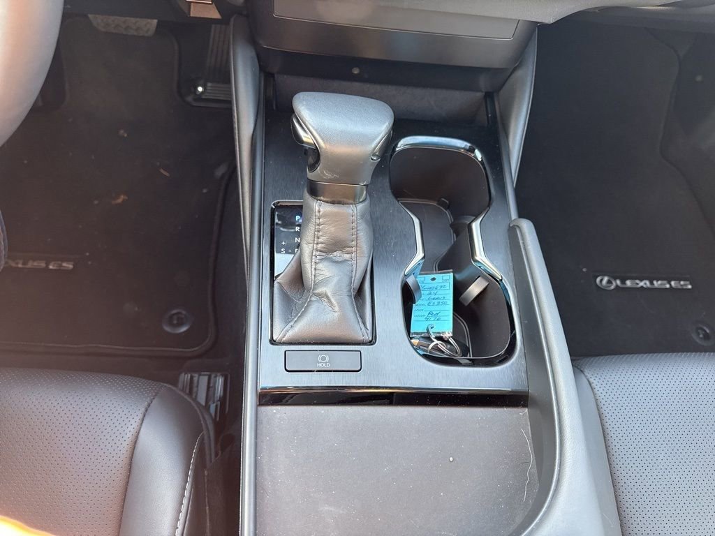 Used 2024 Lexus ES 350 w/ Accessory Package (Z1) image 24