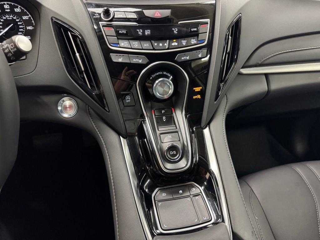 Used 2024 Acura RDX SH-AWD image 28