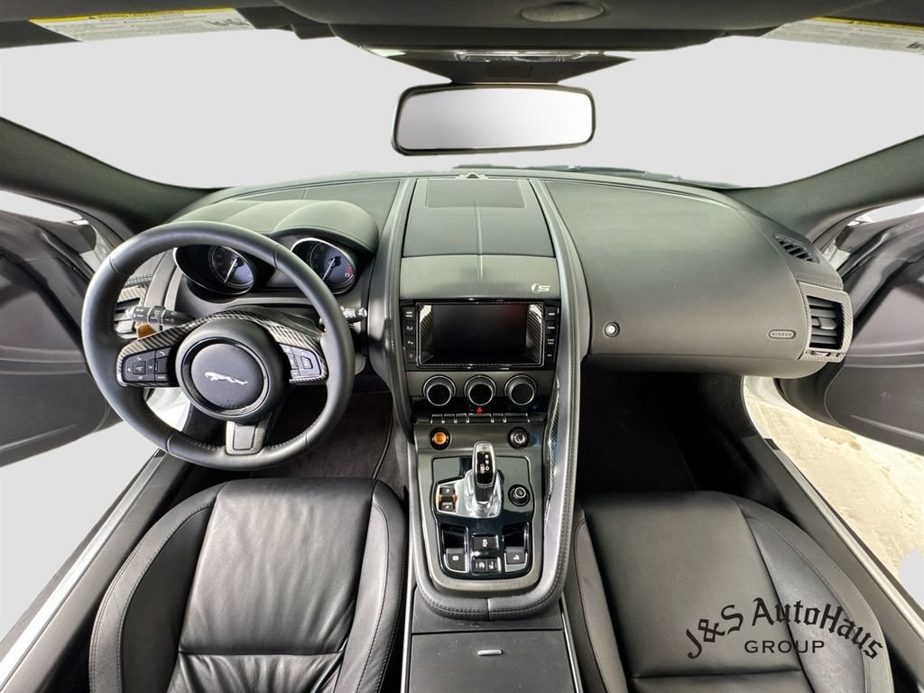 Used 2014 Jaguar F-TYPE S RWD image 29