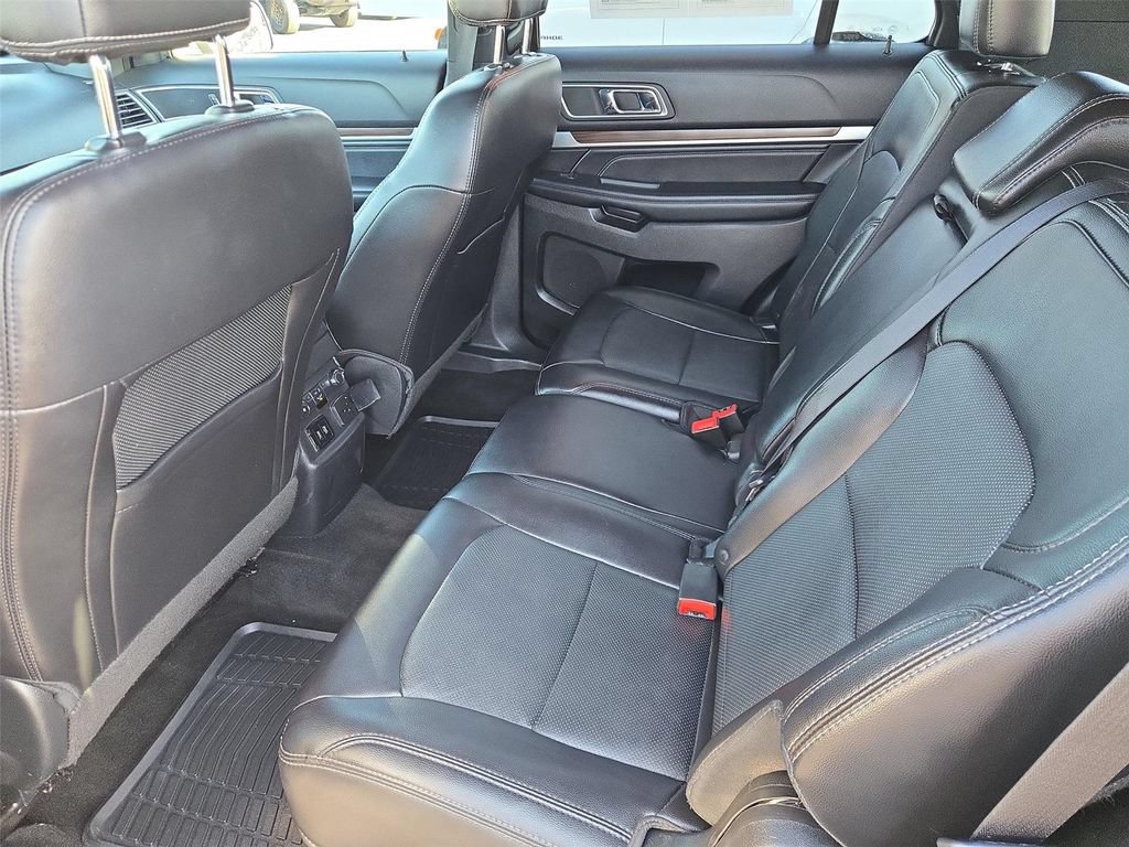 Used 2017 Ford Explorer Limited AWD/4WD image 17