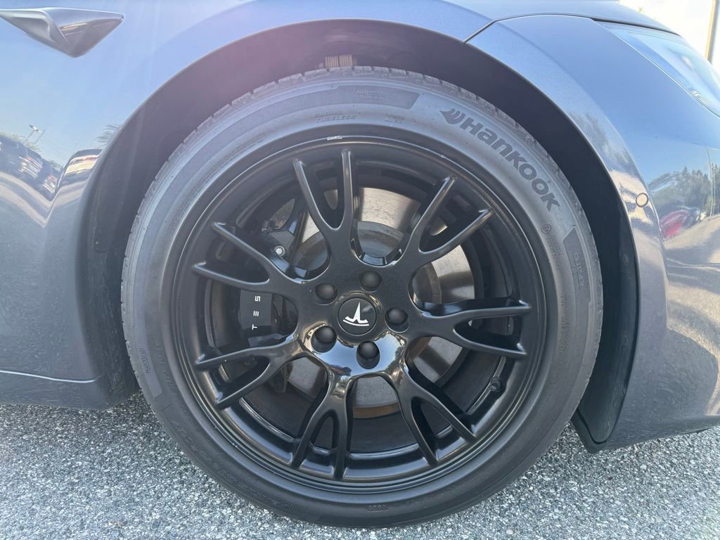Used 2022 Tesla Model S Plaid AWD/4WD image 7
