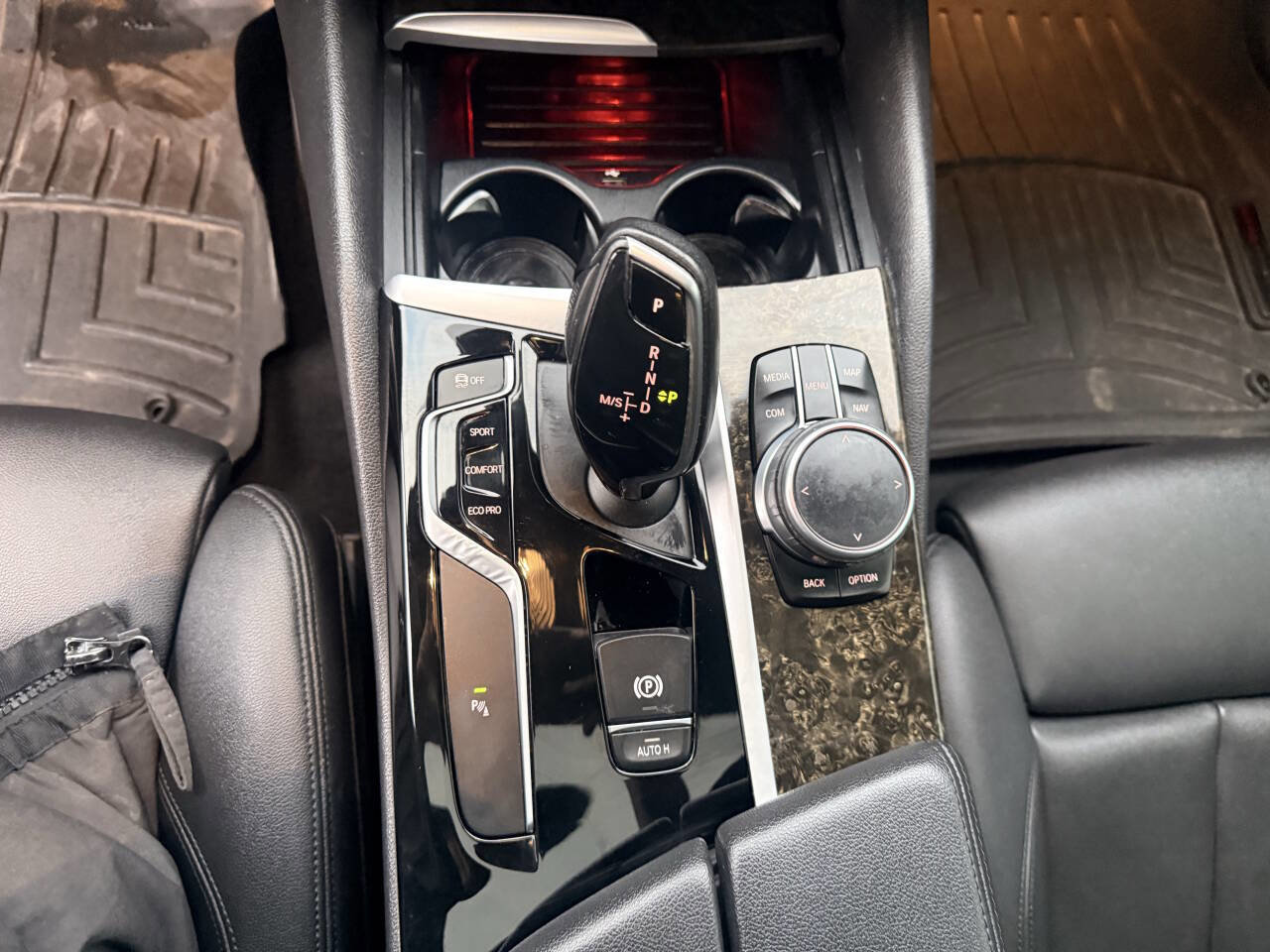 Used 2018 BMW 530i xDrive image 17