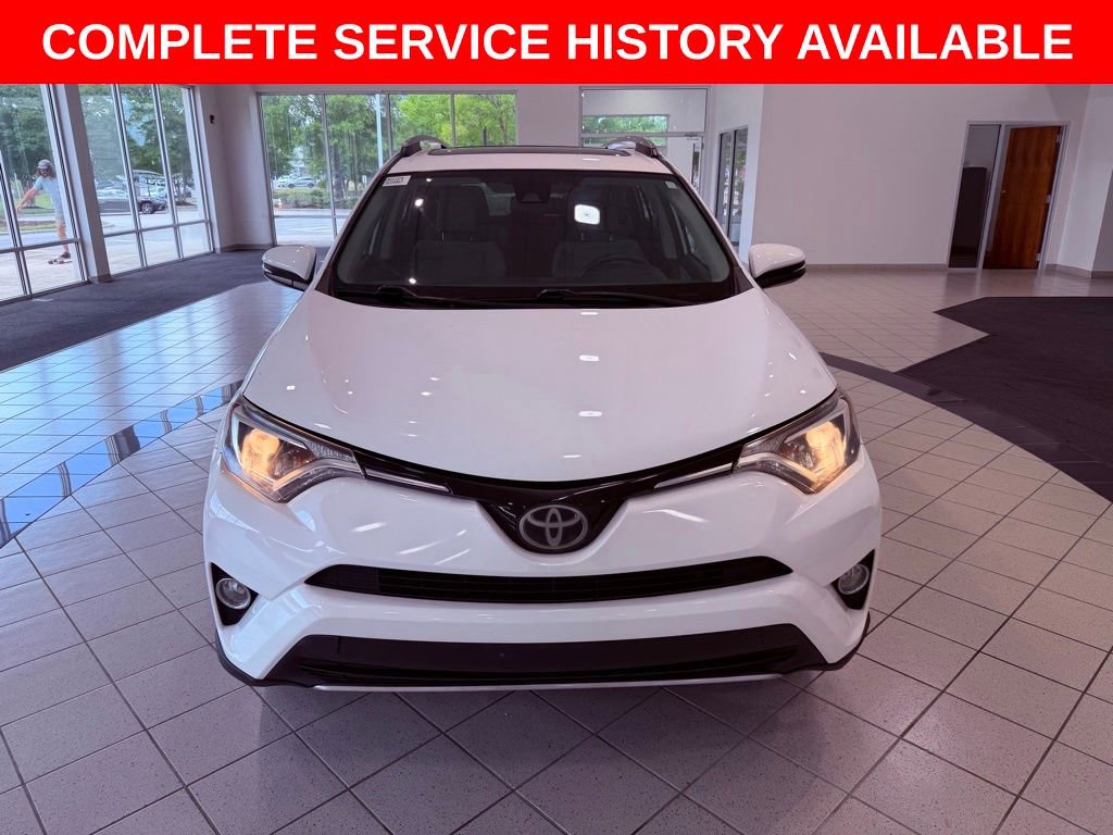 Used 2018 Toyota RAV4 XLE FWD image 2