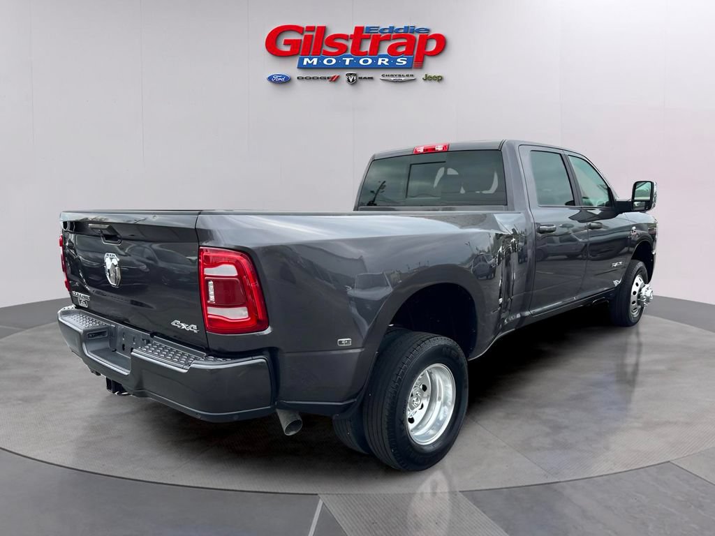 Used 2024 RAM 3500 Laramie AWD/4WD image 9
