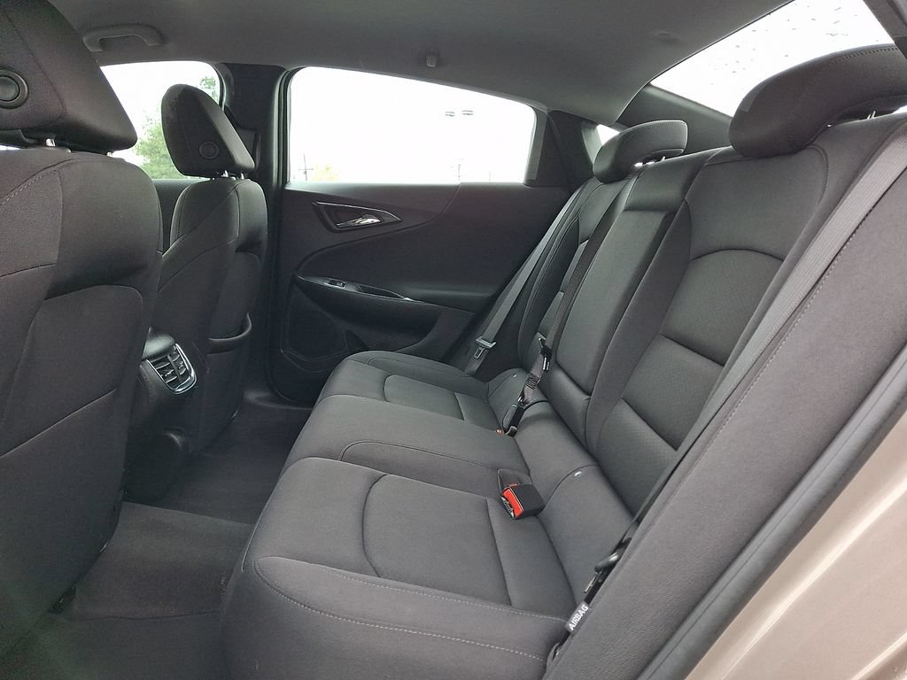 Used 2024 Chevrolet Malibu LT FWD image 14