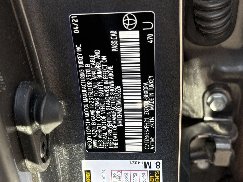 Used 2021 Toyota C-HR LE FWD image 26
