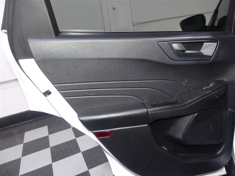 Used 2022 Ford Escape SE w/ Convenience Package image 25