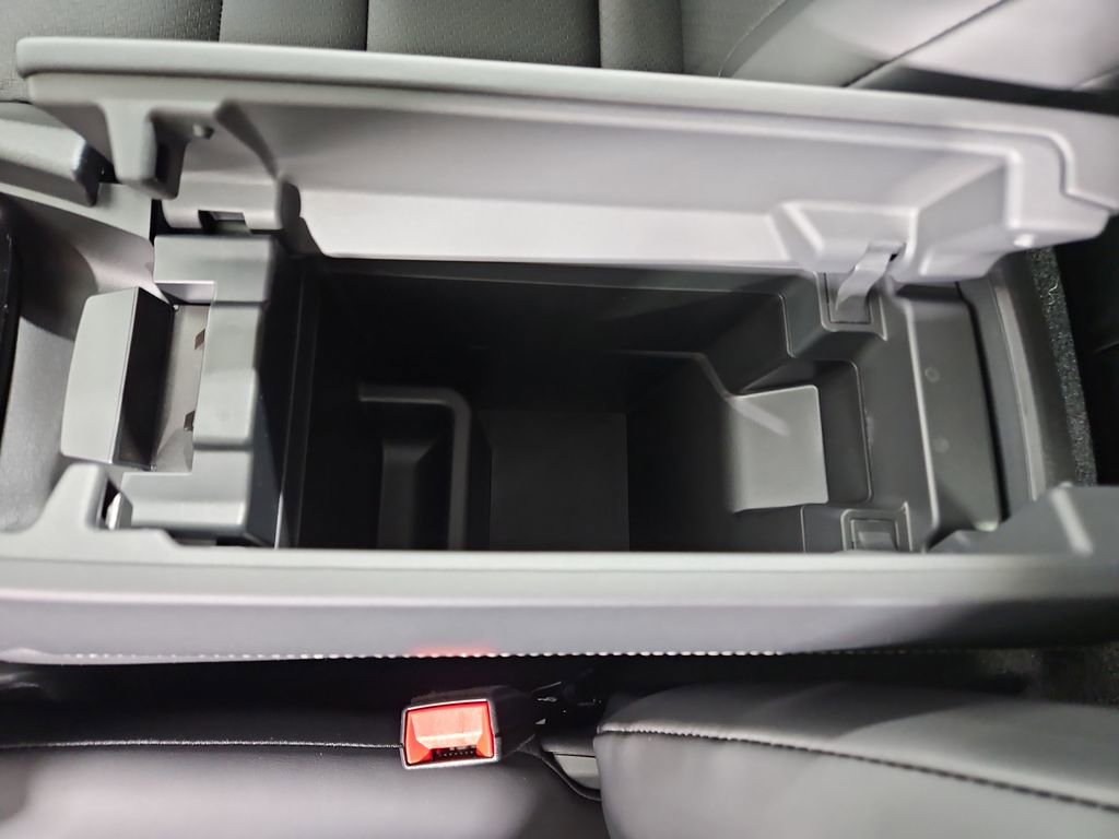 New 2026 Nissan Rogue SV image 25