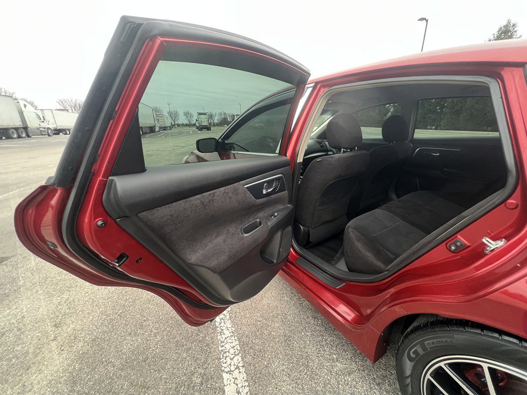 Used 2013 Nissan Altima 2.5 S image 14