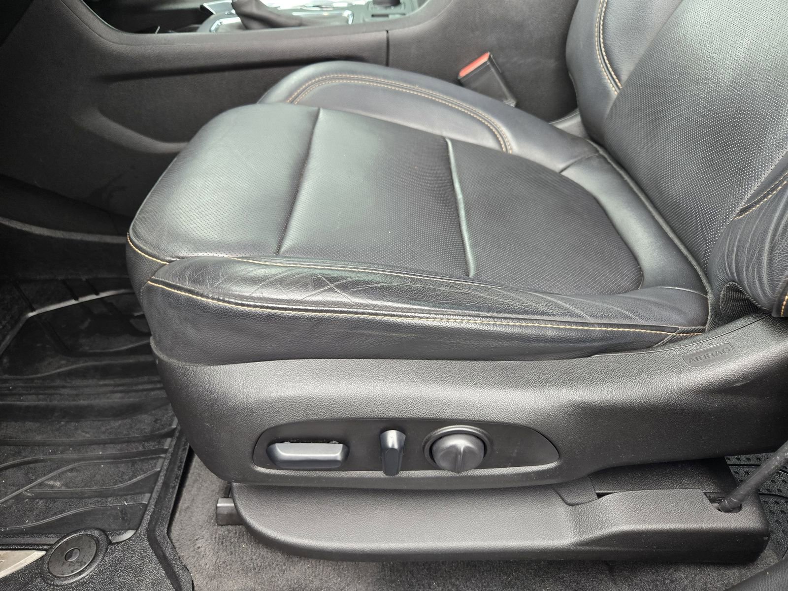 Used 2019 Chevrolet Traverse Premier w/ LPO, 'HIT The Road' Package image 20