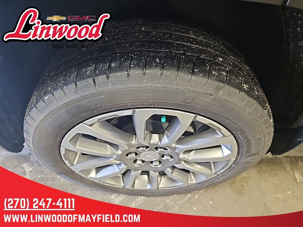 Used 2023 GMC Acadia Denali image 8