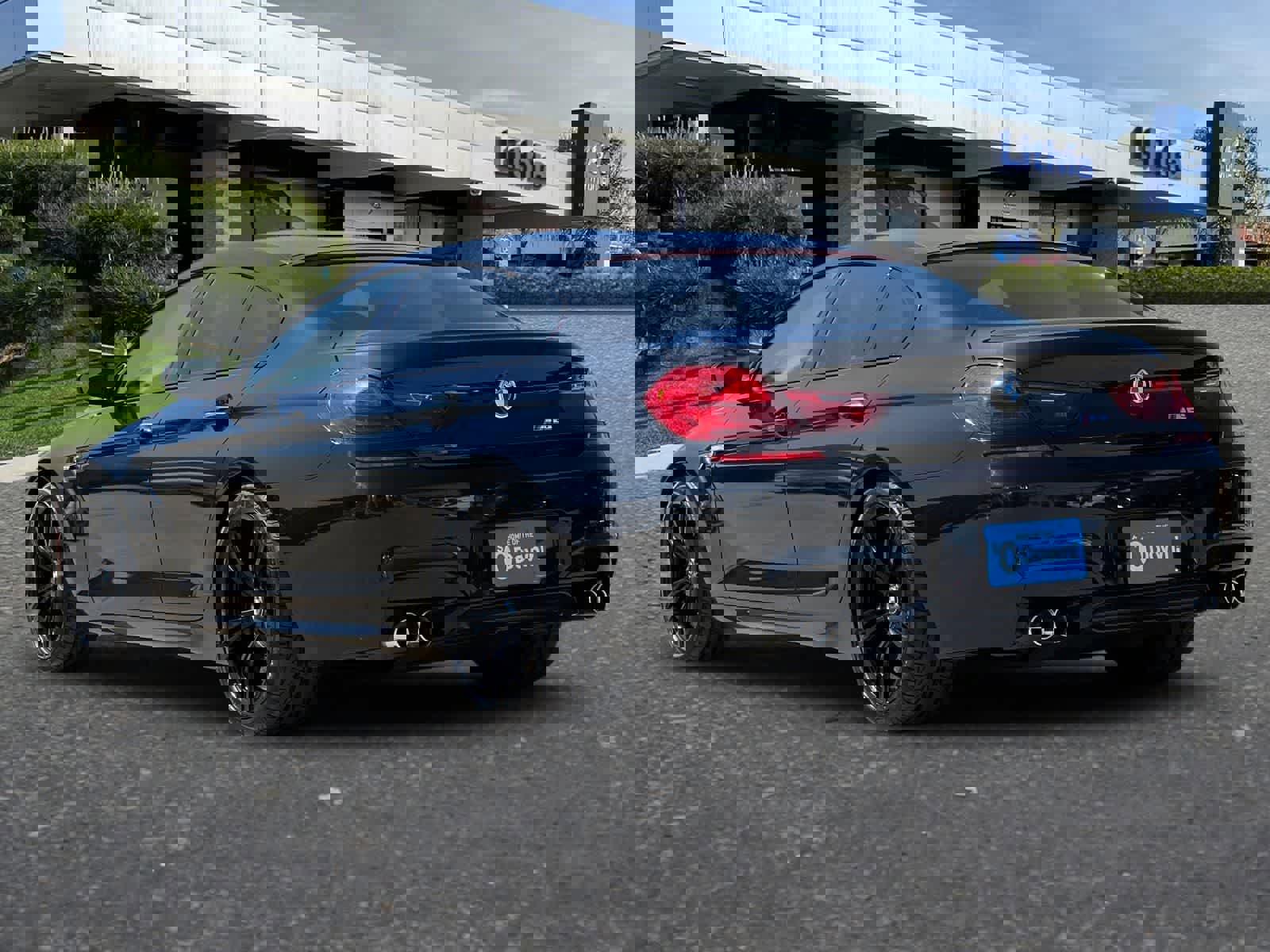 Used 2018 BMW M6 Gran Coupe RWD image 7