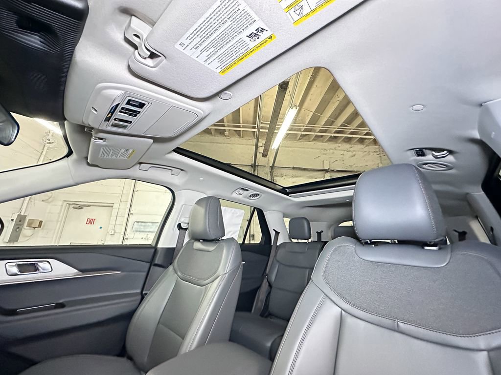 New 2026 Ford Explorer Active image 23