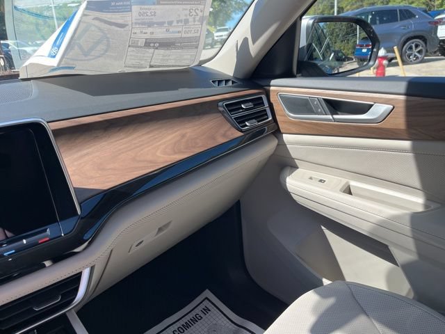 New 2026 Volkswagen Atlas SE FWD image 22
