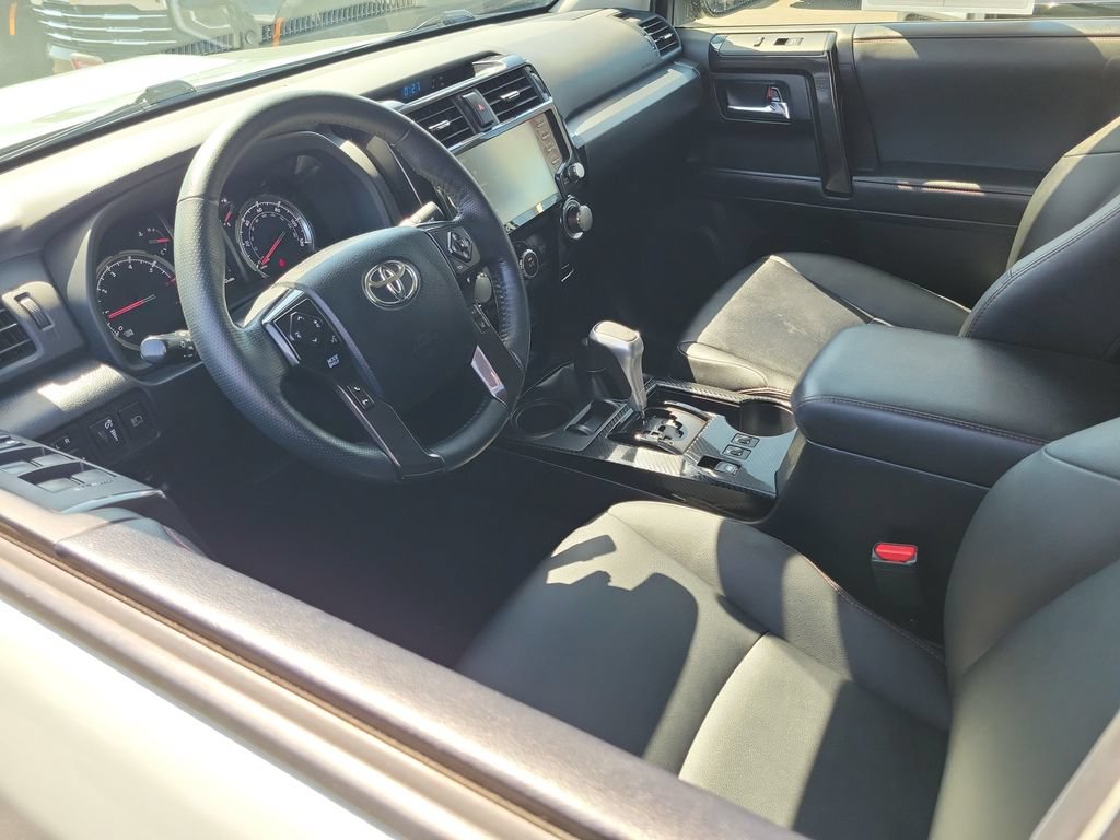 Used 2023 Toyota 4Runner TRD Off-Road Premium w/ Off Road Premium Plus Package AWD/4WD image 3