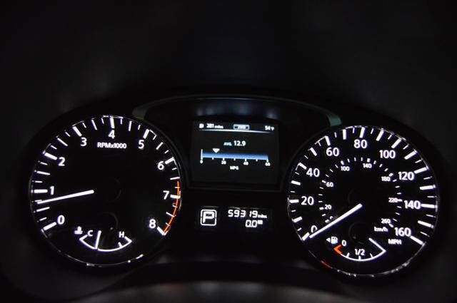 Used 2014 Nissan Pathfinder SL w/ SL Tech Package image 19