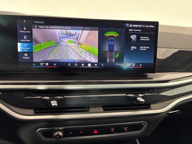 Used 2024 BMW X5 xDrive40i w/ M Sport Package AWD/4WD image 17