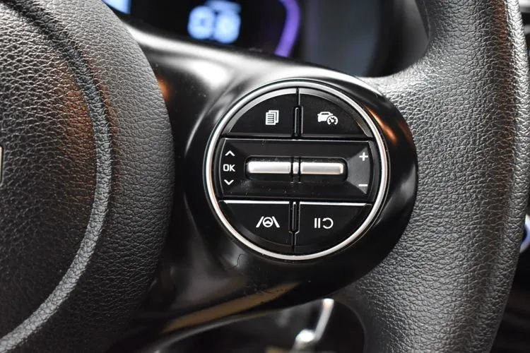 Used 2024 Kia Soul LX w/ Option Group 015 FWD image 23