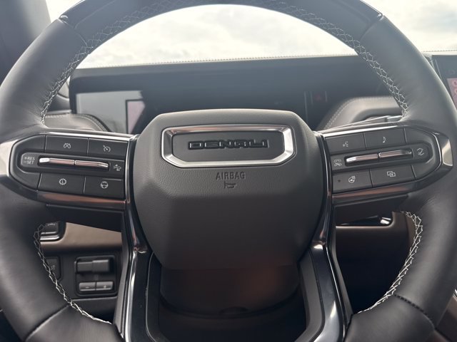 New 2026 GMC Yukon XL Denali Ultimate AWD/4WD image 25