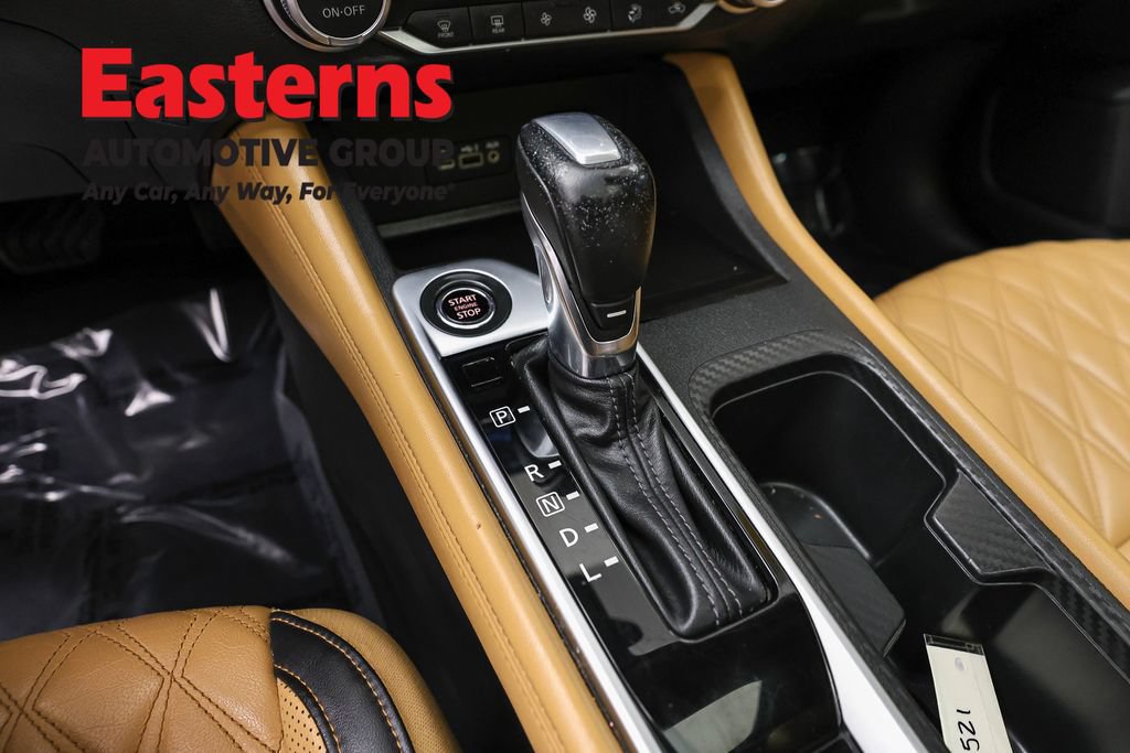 Used 2023 Nissan Sentra SV w/ SV Premium Package FWD image 13