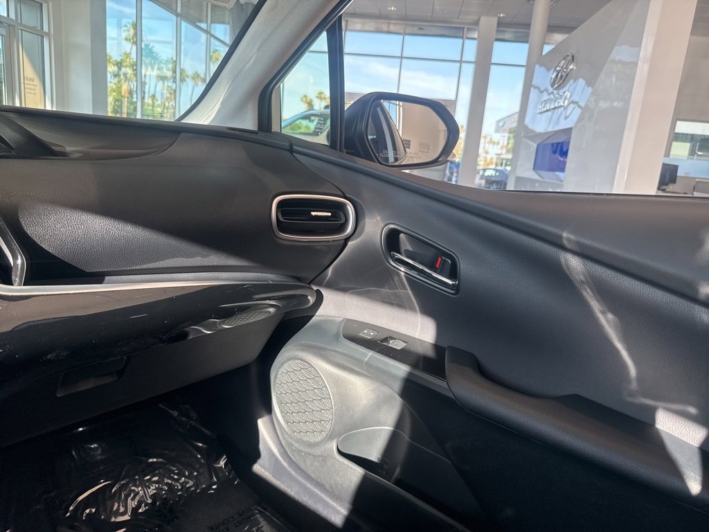 Used 2022 Toyota Prius Prime XLE image 23