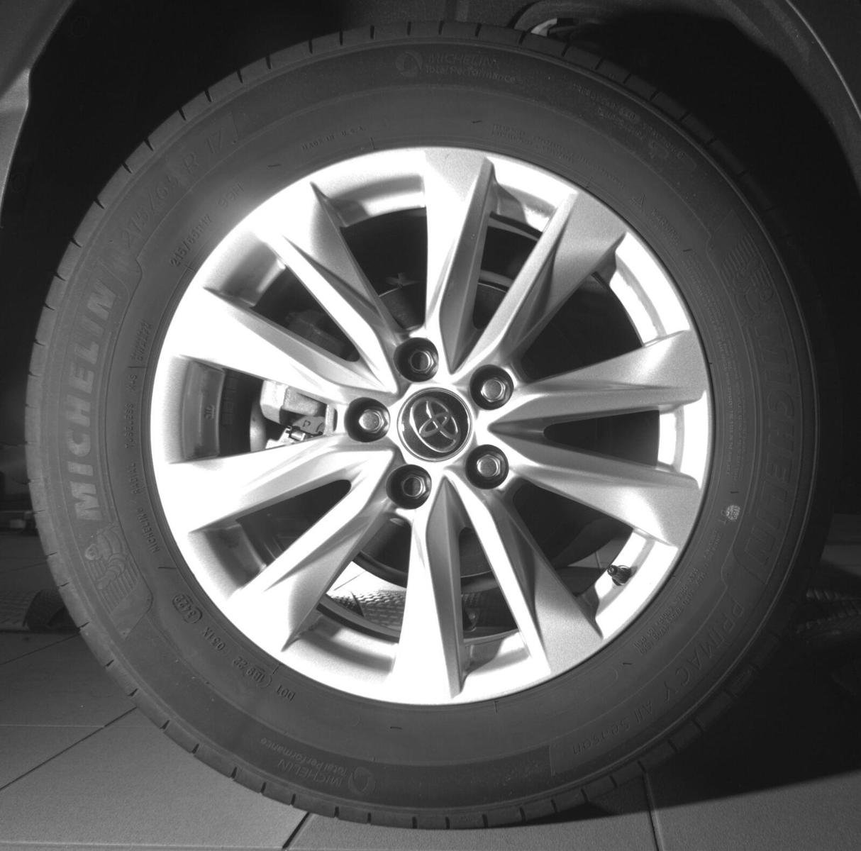 Used 2022 Toyota Corolla Cross LE FWD image 15