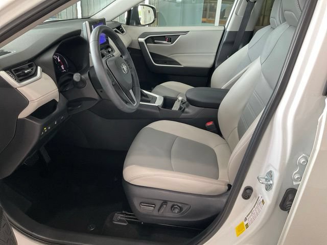 Used 2024 Toyota RAV4 XLE Premium w/ Weather Package FWD image 4