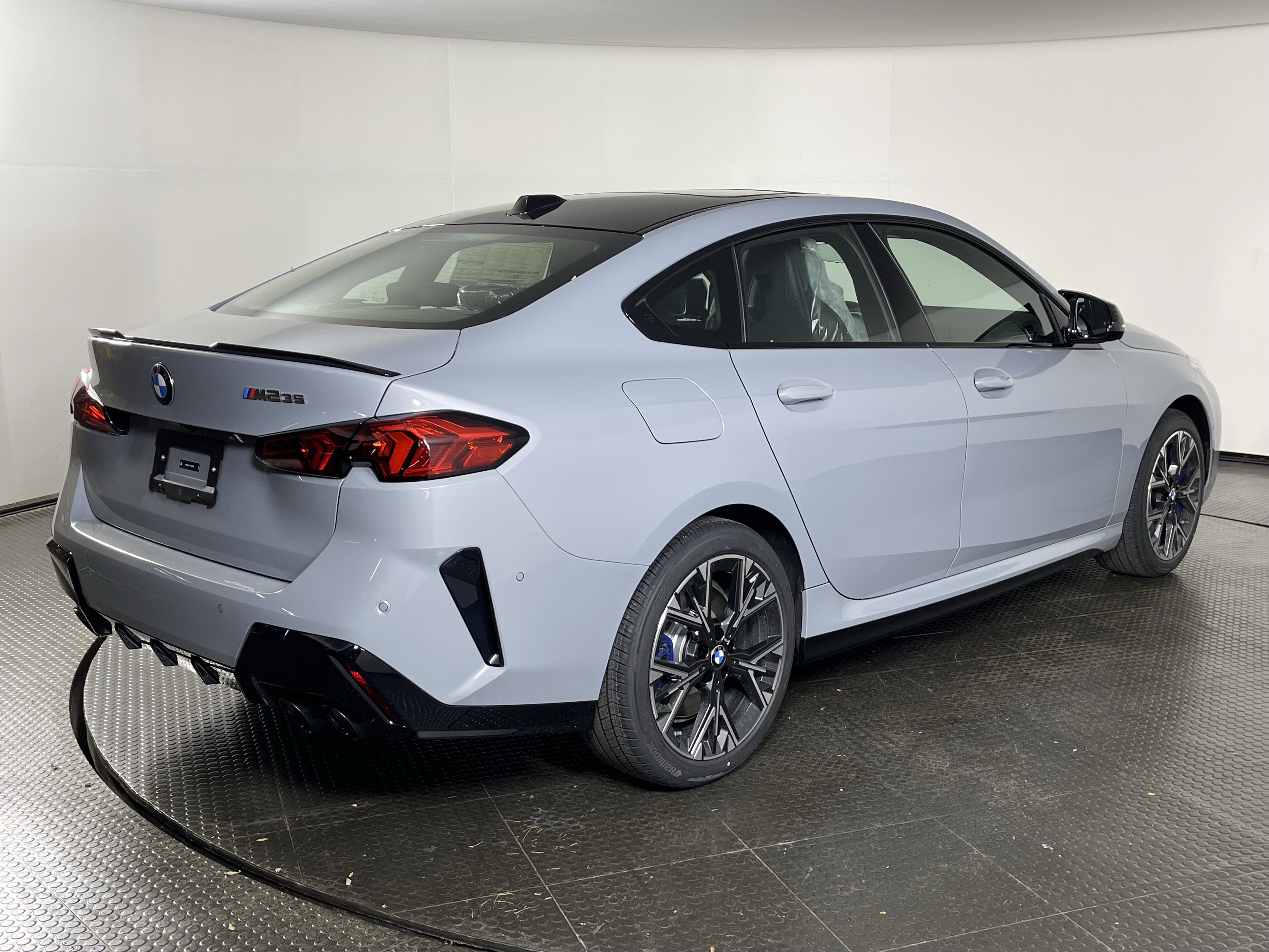 New 2026 BMW M235i xDrive w/ Technology Package image 5