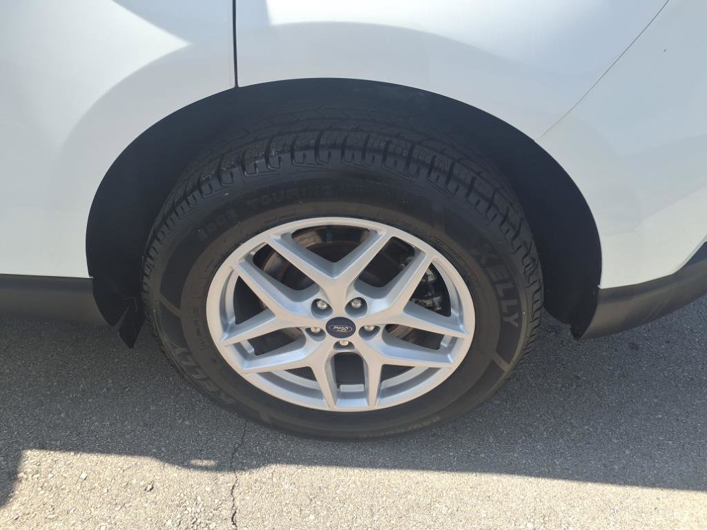 Certified 2022 Ford Edge SEL w/ Convenience Package image 8