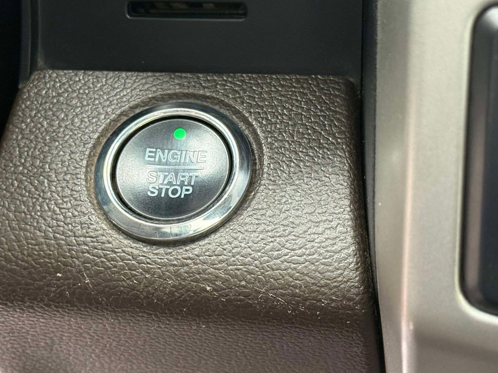 Used 2017 Ford F250 King Ranch w/ King Ranch Ultimate Package image 28