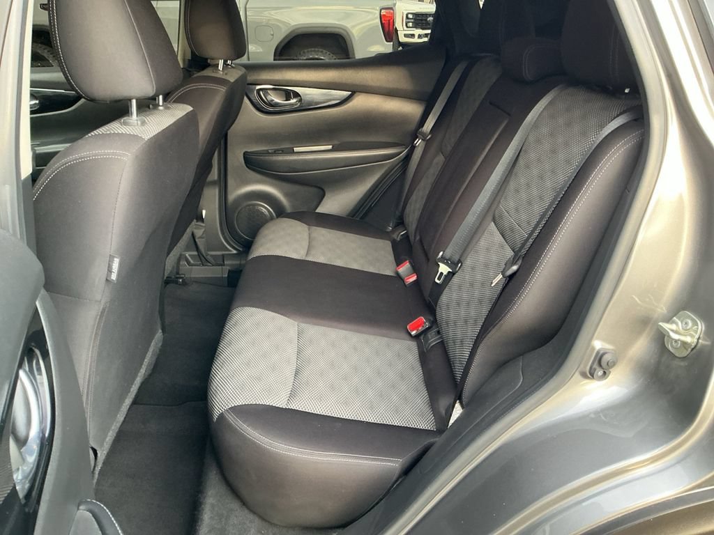 Used 2019 Nissan Rogue Sport SV w/ All-Weather Package AWD/4WD image 22