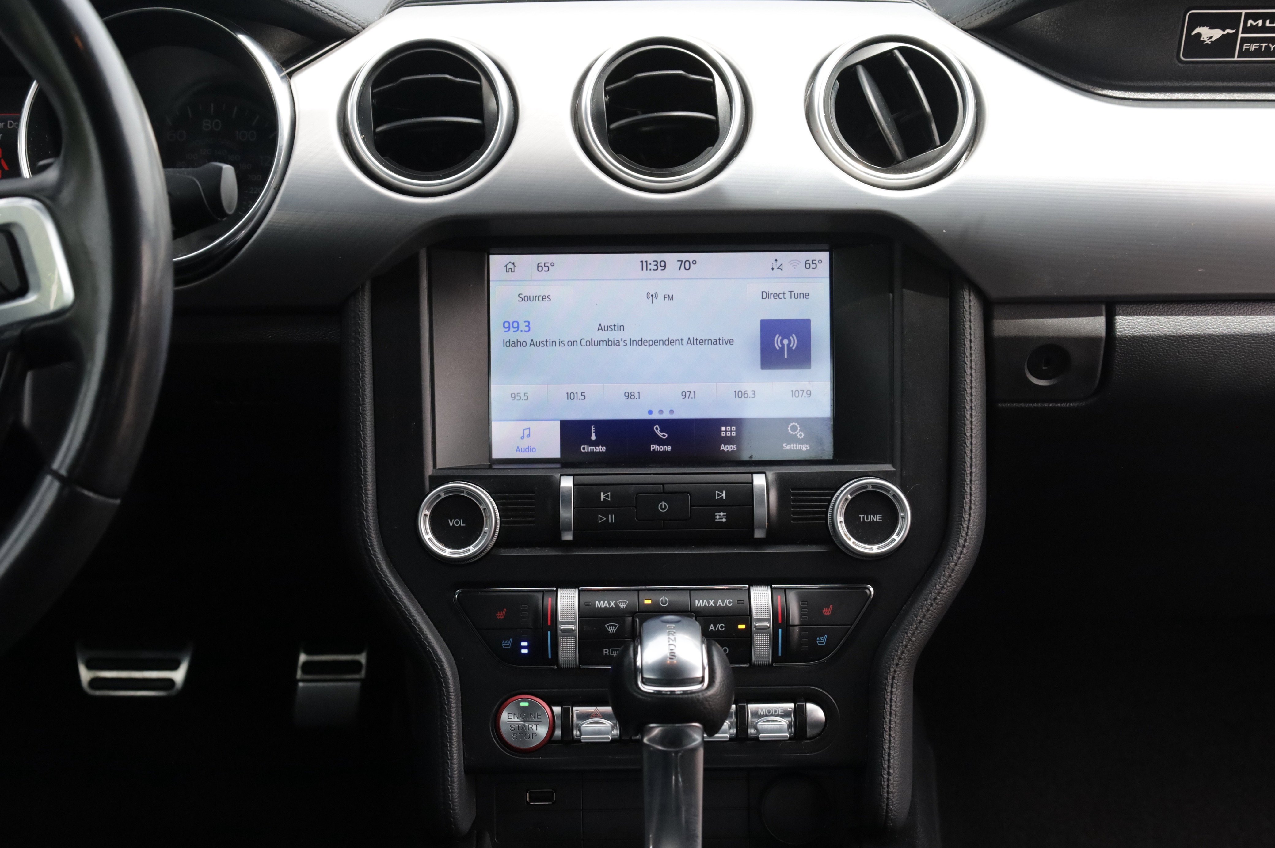 Used 2020 Ford Mustang Premium image 15