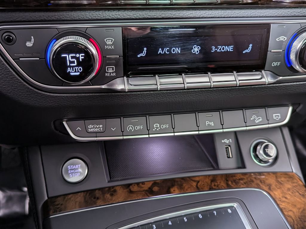 Used 2018 Audi Q5 Prestige w/ Prestige Package image 35