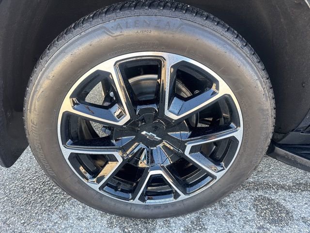 Used 2025 Chevrolet Tahoe RST w/ RST Capability Package image 21