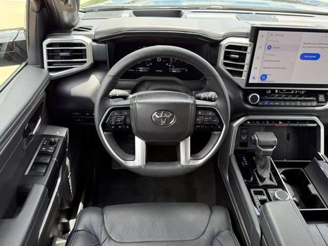 Used 2025 Toyota Sequoia Platinum AWD/4WD image 26