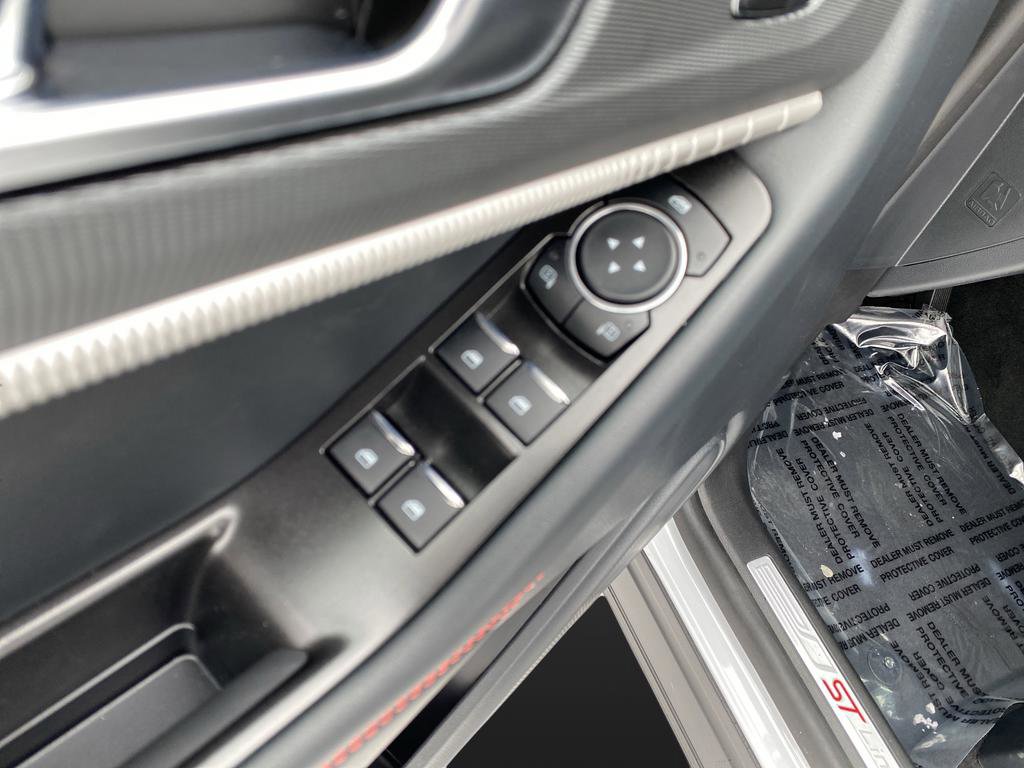 New 2026 Ford Explorer ST-Line w/ ST-Line Street Pack image 38