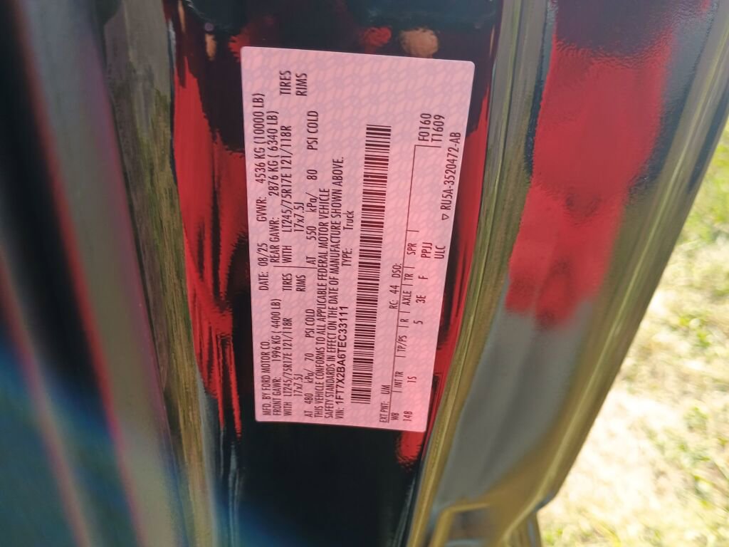 New 2026 Ford F250 XL w/ XL Chrome Package image 25