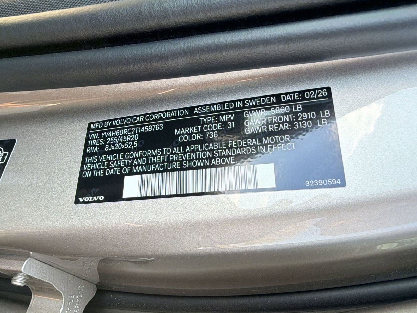 New 2026 Volvo XC60 T8 Plus w/ Climate Package AWD/4WD image 20