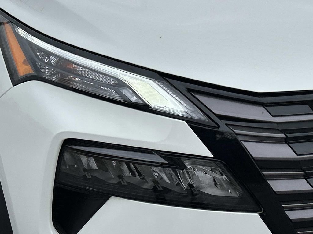 New 2026 Nissan Rogue S FWD image 10
