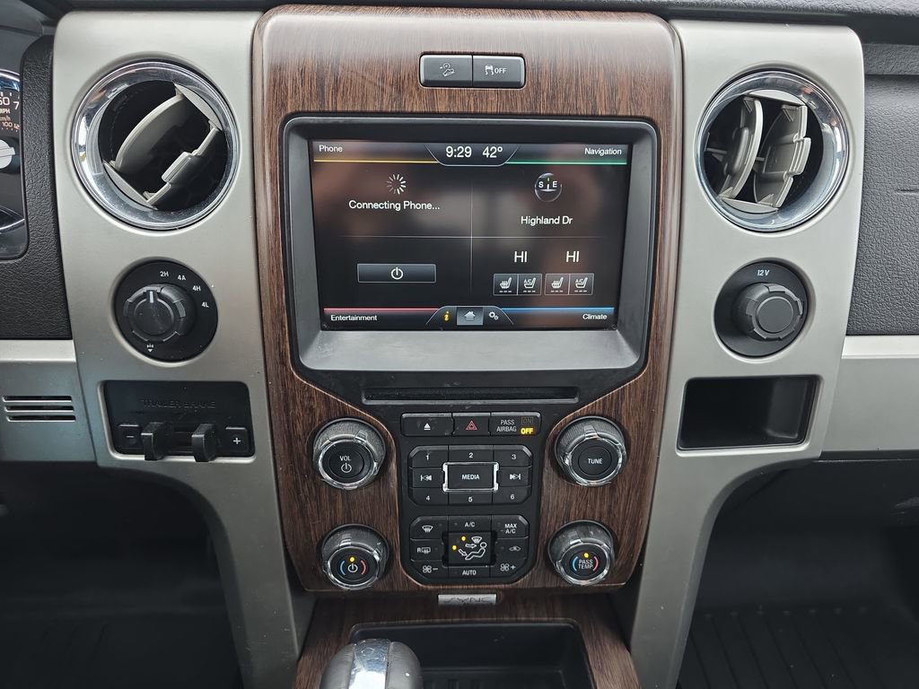 Used 2014 Ford F150 Lariat w/ Equipment Group 502A Luxury image 22